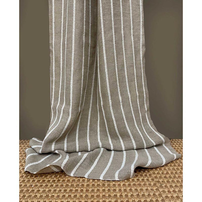 Gaston Y Daniela Kanjut 001 Fabric Sample GDT5751.001.0