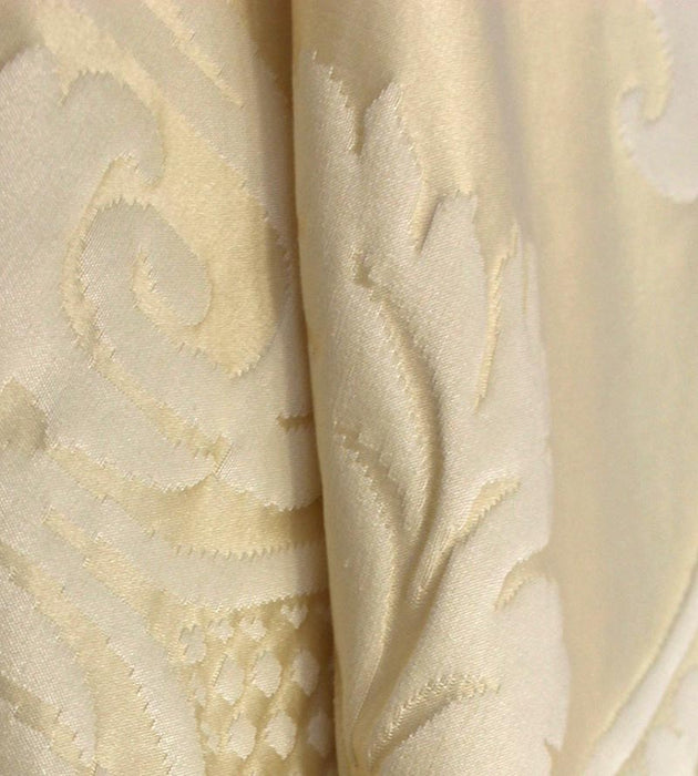 Tassinari & Chatel Grand Dauphin Ivoire Fabric H016680001
