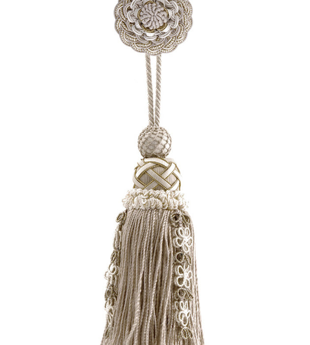 Scalamandre Siecle Single Tassel W/rosette Patina Trimming Sample LA77103058