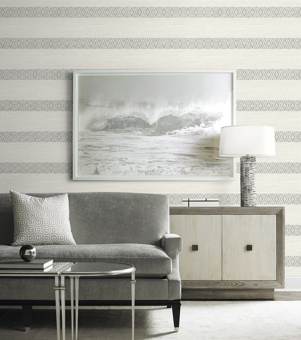 Lillian August Alani Geo Stripe Fog Wallpaper LN40108