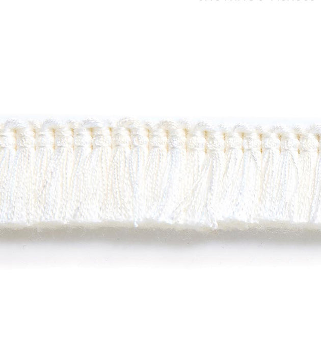 Scalamandre Gardiner Brush Fringe Snow Trim Sample SCFC14940001
