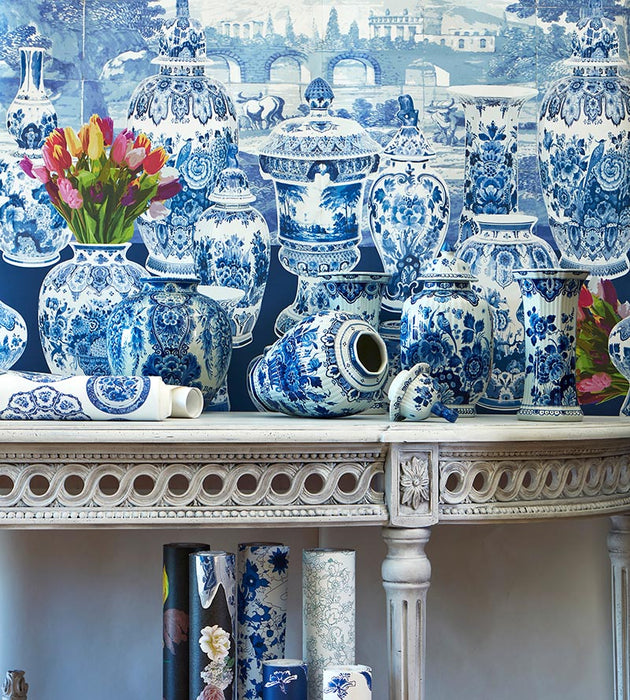 Nicolette Mayer Garniture Scenic - Tulips Blue - Right Panel Wallpaper WNMGSTR0002