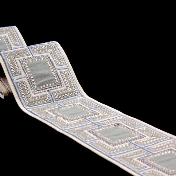 Travers Chandler Appliqué 693 Trim Sample 60042693
