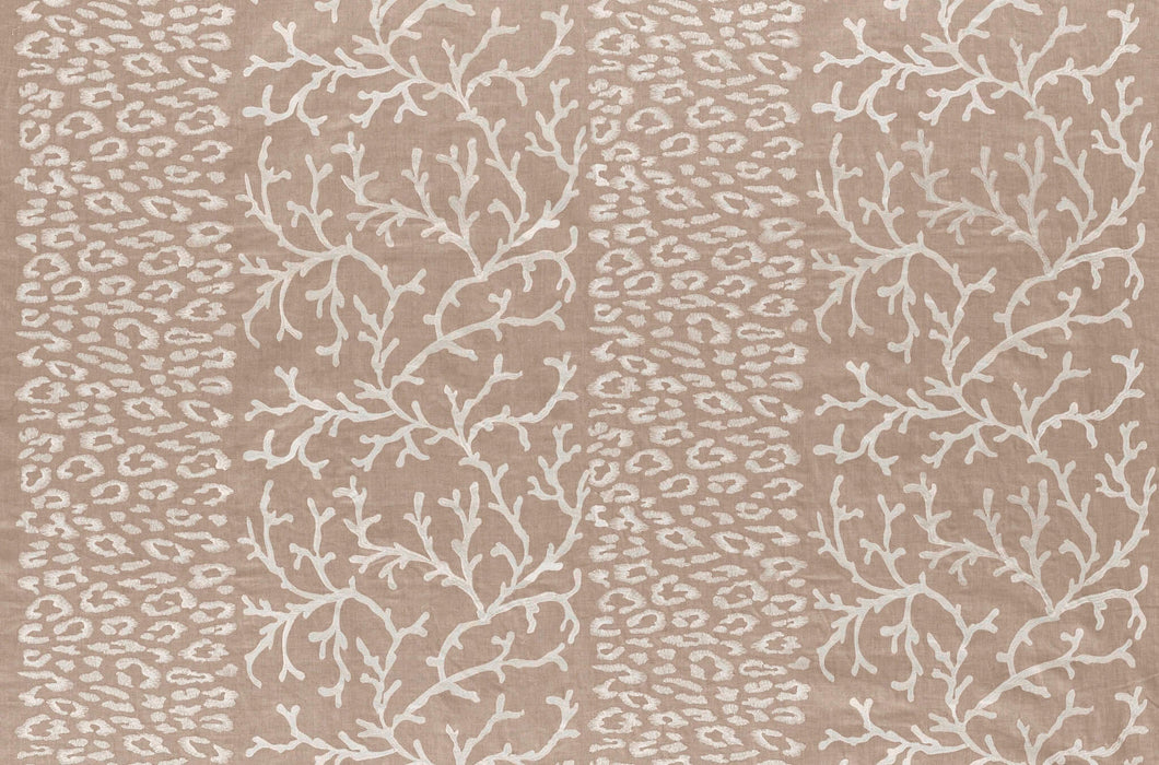 Pierre Frey Dauphine Brillant Brillant Perle Fabric F2752001