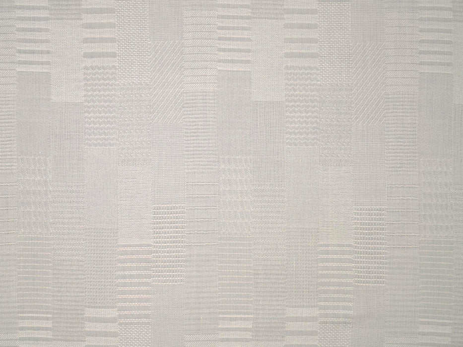 Pierre Frey Gail Coquille Fabric F3615001