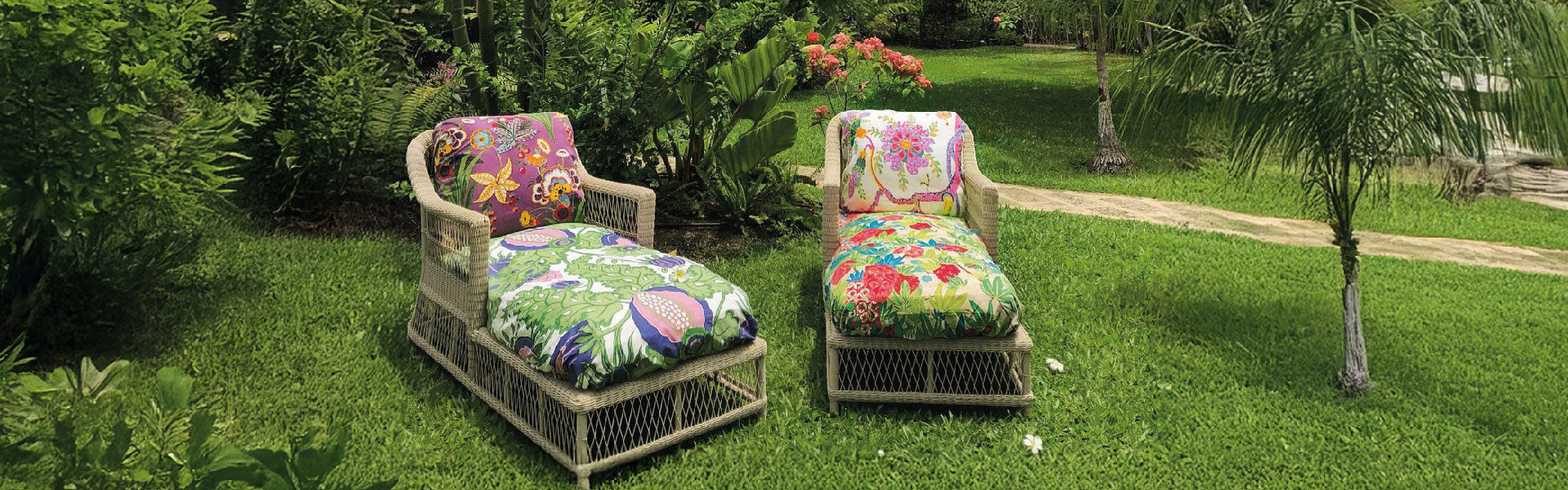 Top Outdoor Fabrics for Stylish Summer Living