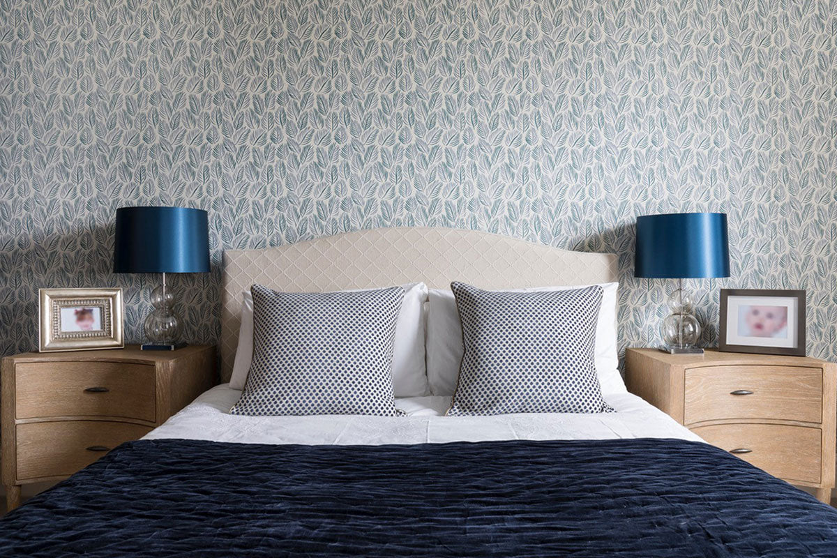 Christopher Farr Armatures Feuilles Standard Cobalt Wallpaper Sample