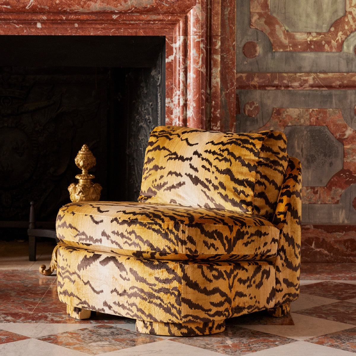 Nobilis Velours Tiger 02 Fabric Sample 10496.02