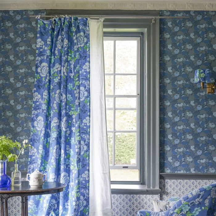 English Heritage Carlisle Fauna Woad Wallpaper Sample PEH0005-03