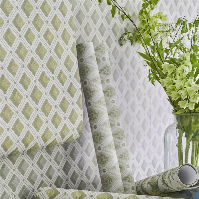 English Heritage Amsee Geometric Lichen Wallpaper PEH0002-04