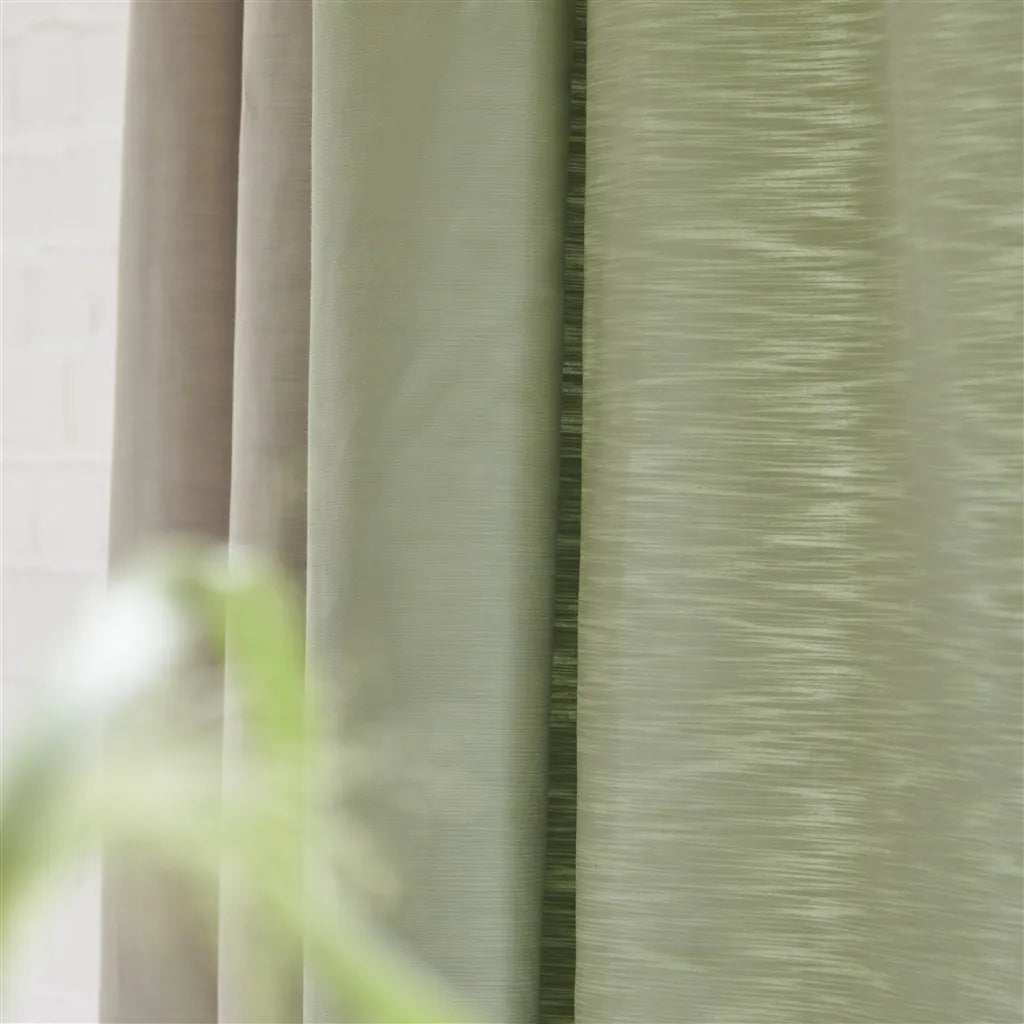 Designers Guild Pampas 65 Fabric FDG2163-65