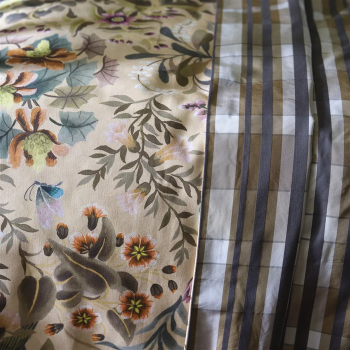 Designers Guild Ikebana Damask 5 Sample Sample FDG3077-05