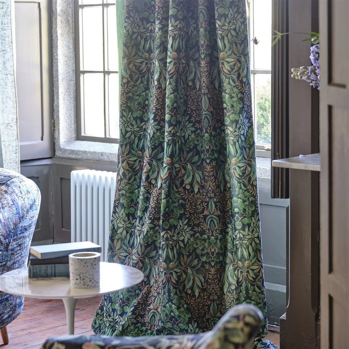 Designers Guild Karakusa Velvet 1 Sample Sample FDG3080-01