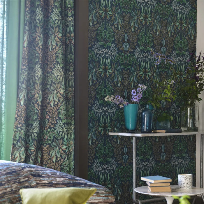 Designers Guild Karakusa Velvet 1 Sample Sample FDG3080-01
