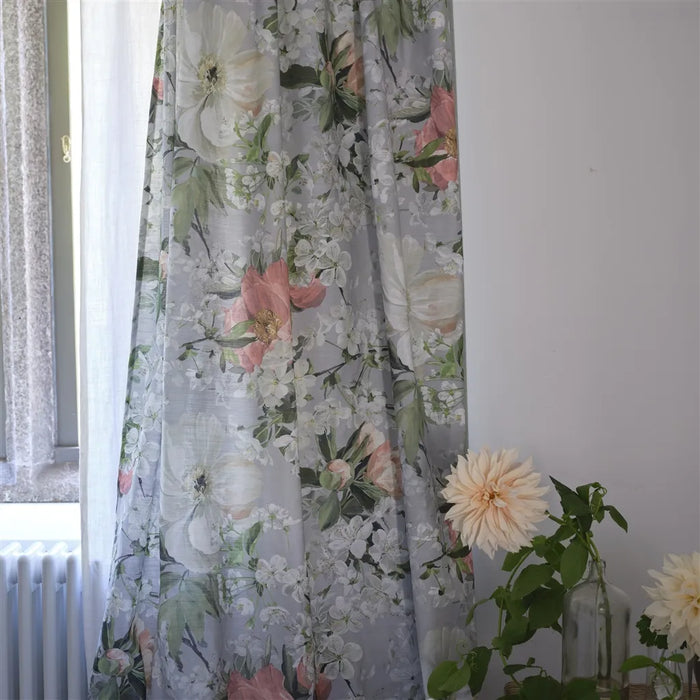 Designers Guild Peony Blossom 1 Sample Sample FDG3084-01