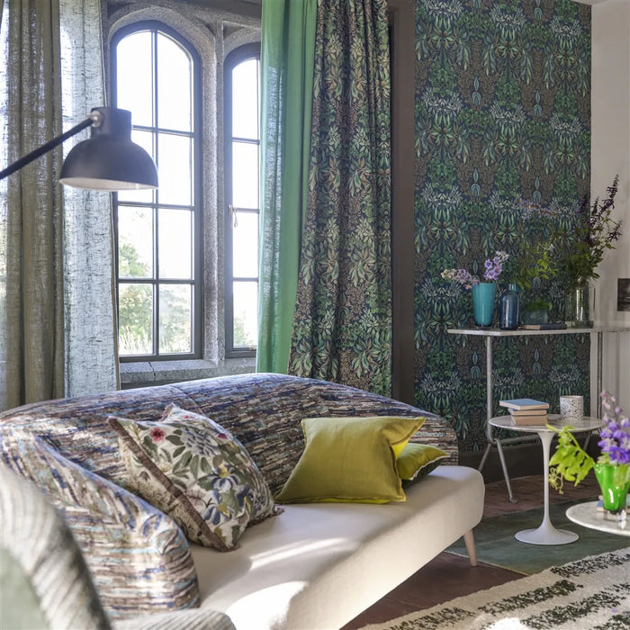 Designers Guild Karakusa Velvet 1 Sample Sample FDG3080-01