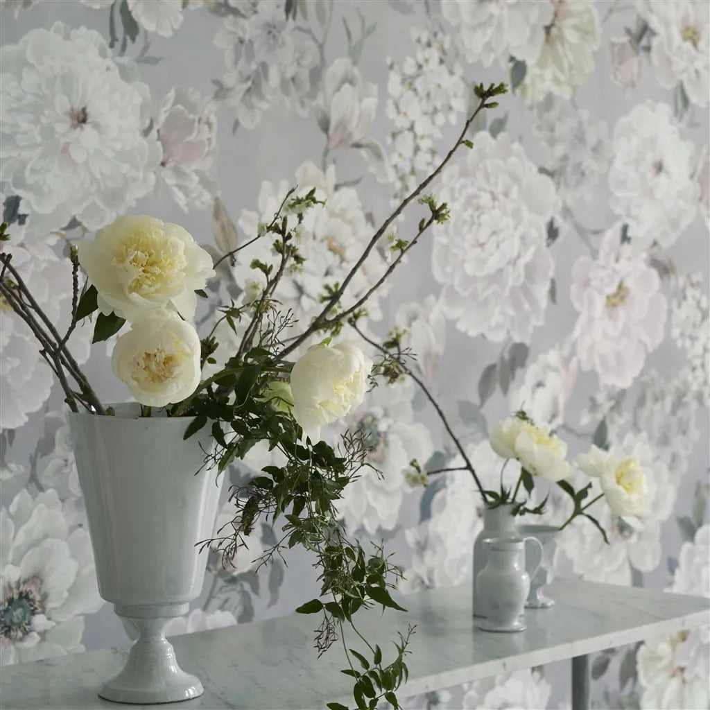 Designers Guild Fleur Blanche Panel  2 Wallpaper PDG1172-02