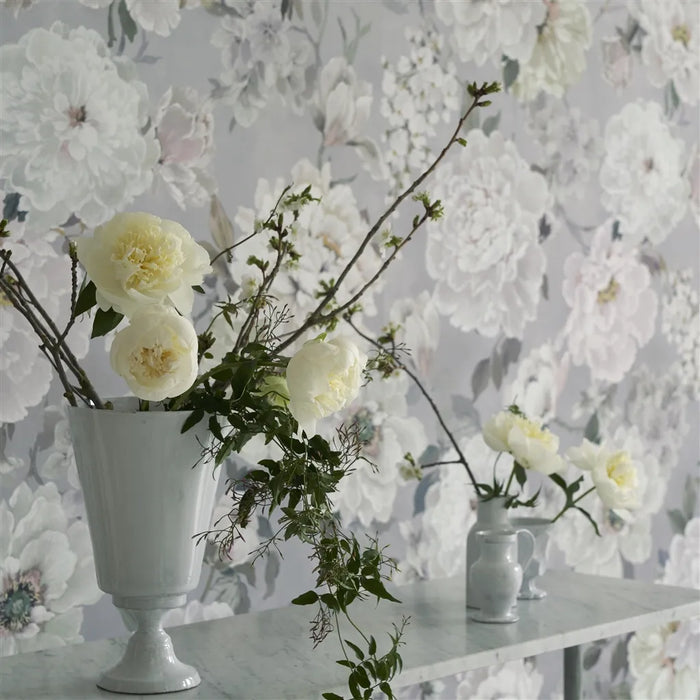 Designers Guild Fleur Blanche Panel  2 Wallpaper PDG1172-02