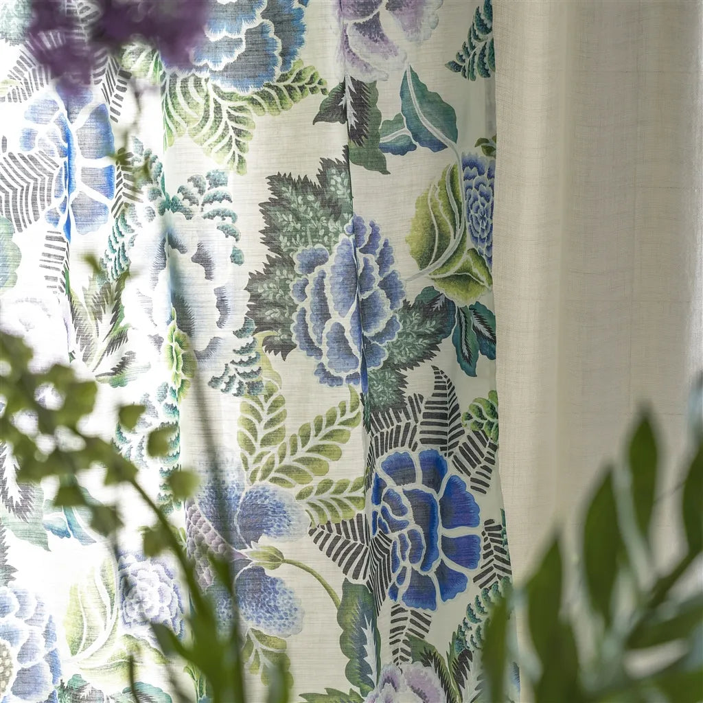 Designers Guild Rose De Damas 1 Fabric FDG3110-01