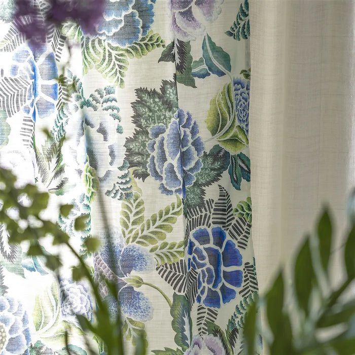 Designers Guild Rose De Damas 1 Fabric FDG3110-01
