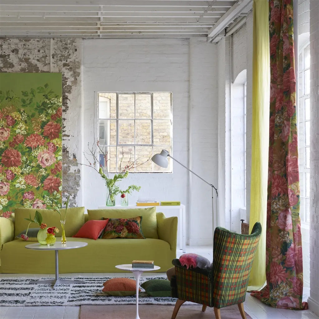 Designers Guild Fleurs D''artistes  2 Fabric FDG3114-02
