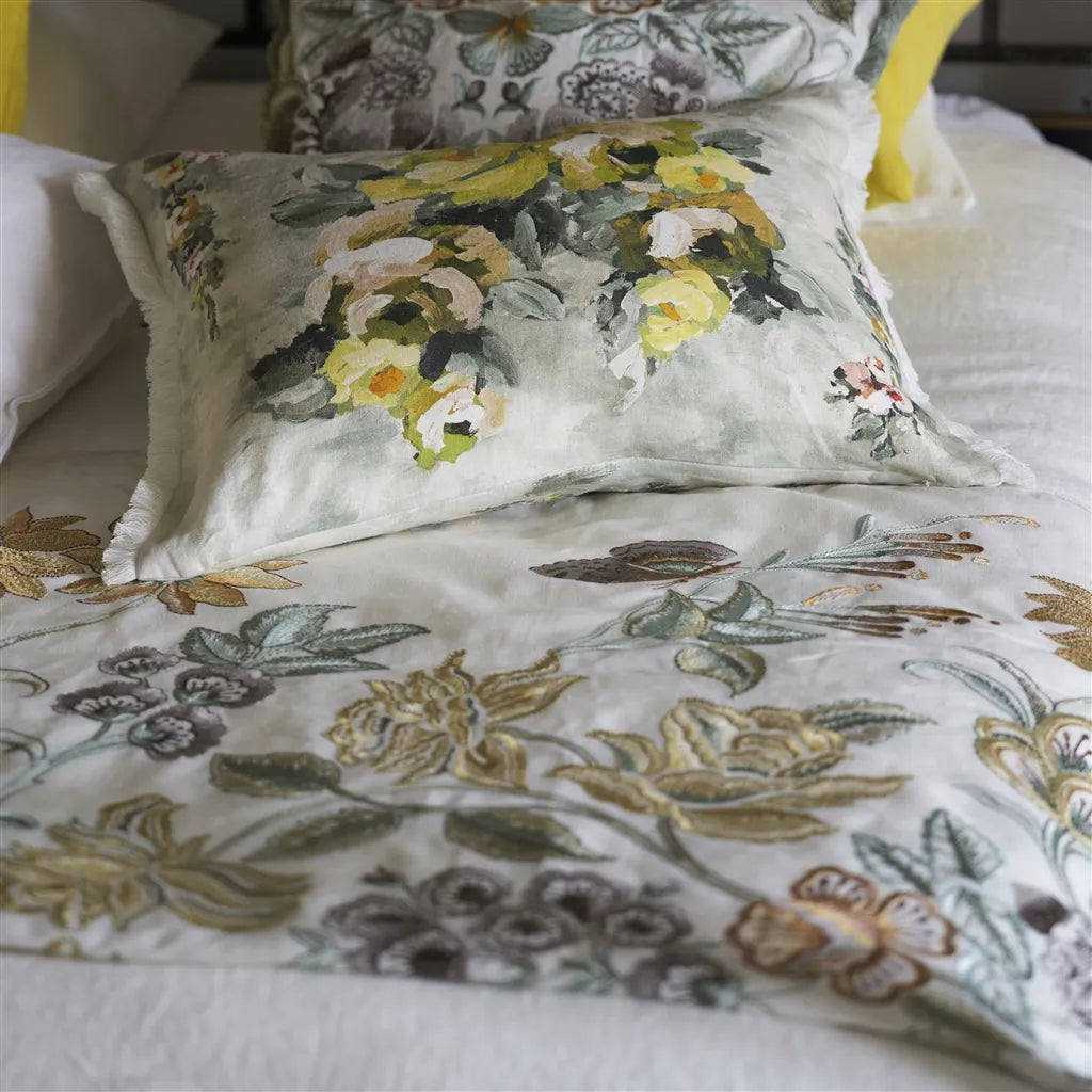 Designers Guild Isabella  2 Fabric FDG3135-02