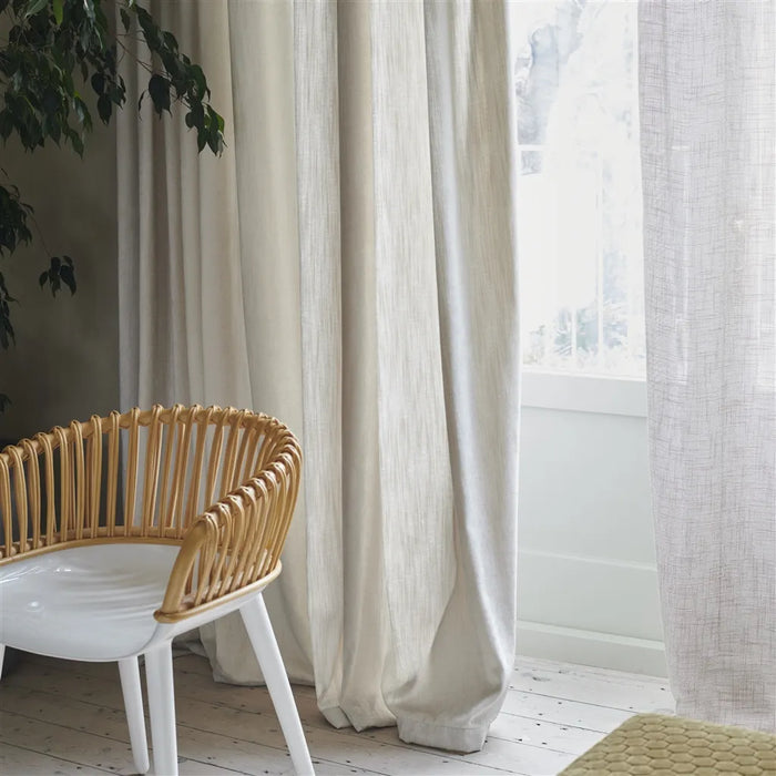 Designers Guild Bellavista 34 Fabric FDG2749-34