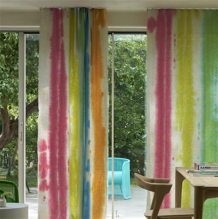 Designers Guild Brera Arte Fuchsia Fabric Sample FDG3227-03