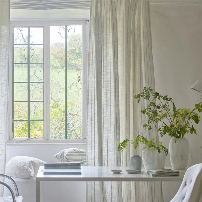 Designers Guild Isere Alabaster Fabric FDG3300-01