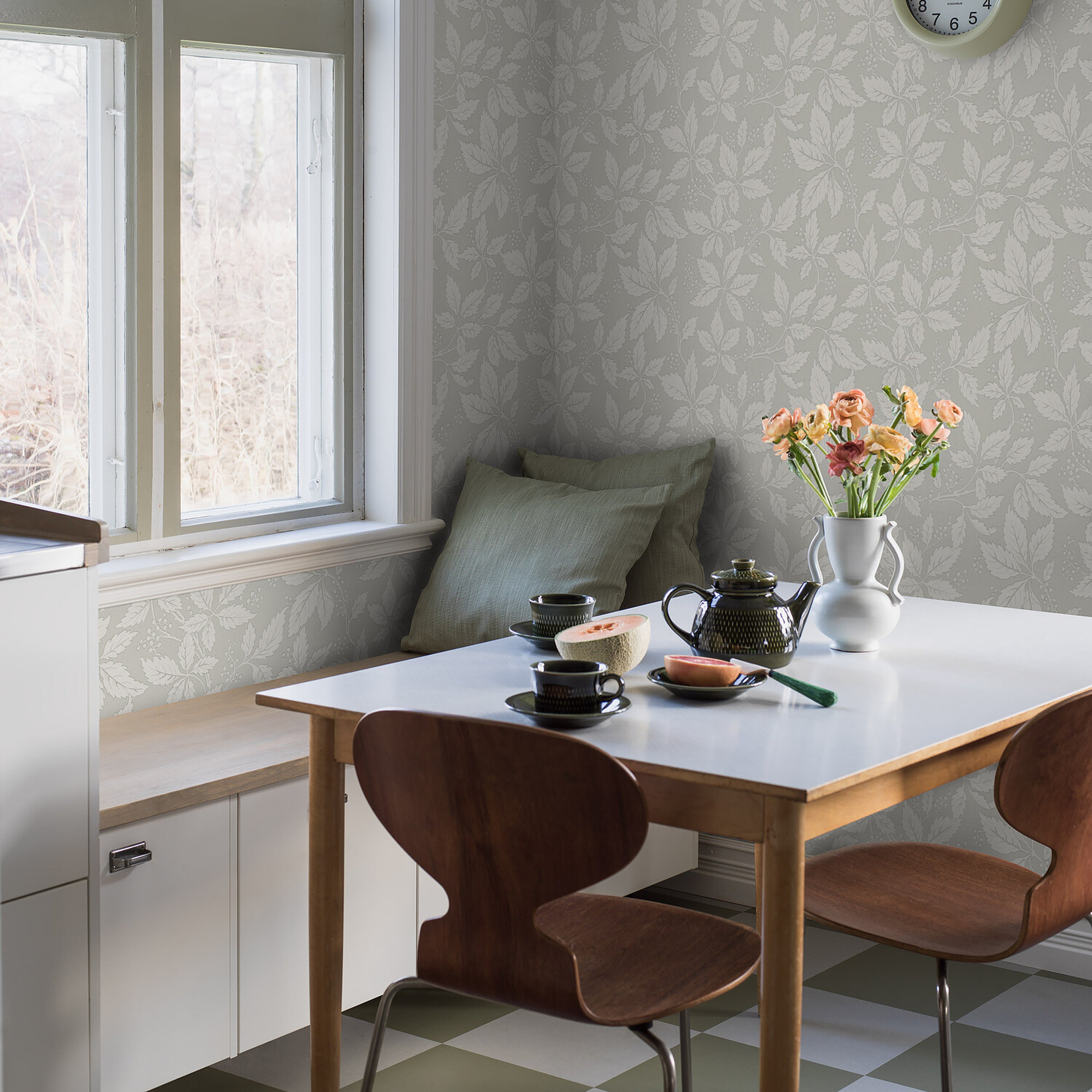 Schumacher Vildvin Leaf Wallpaper Sample 2029