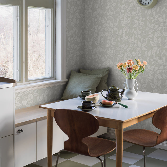 Schumacher Vildvin Leaf Wallpaper Sample 2029