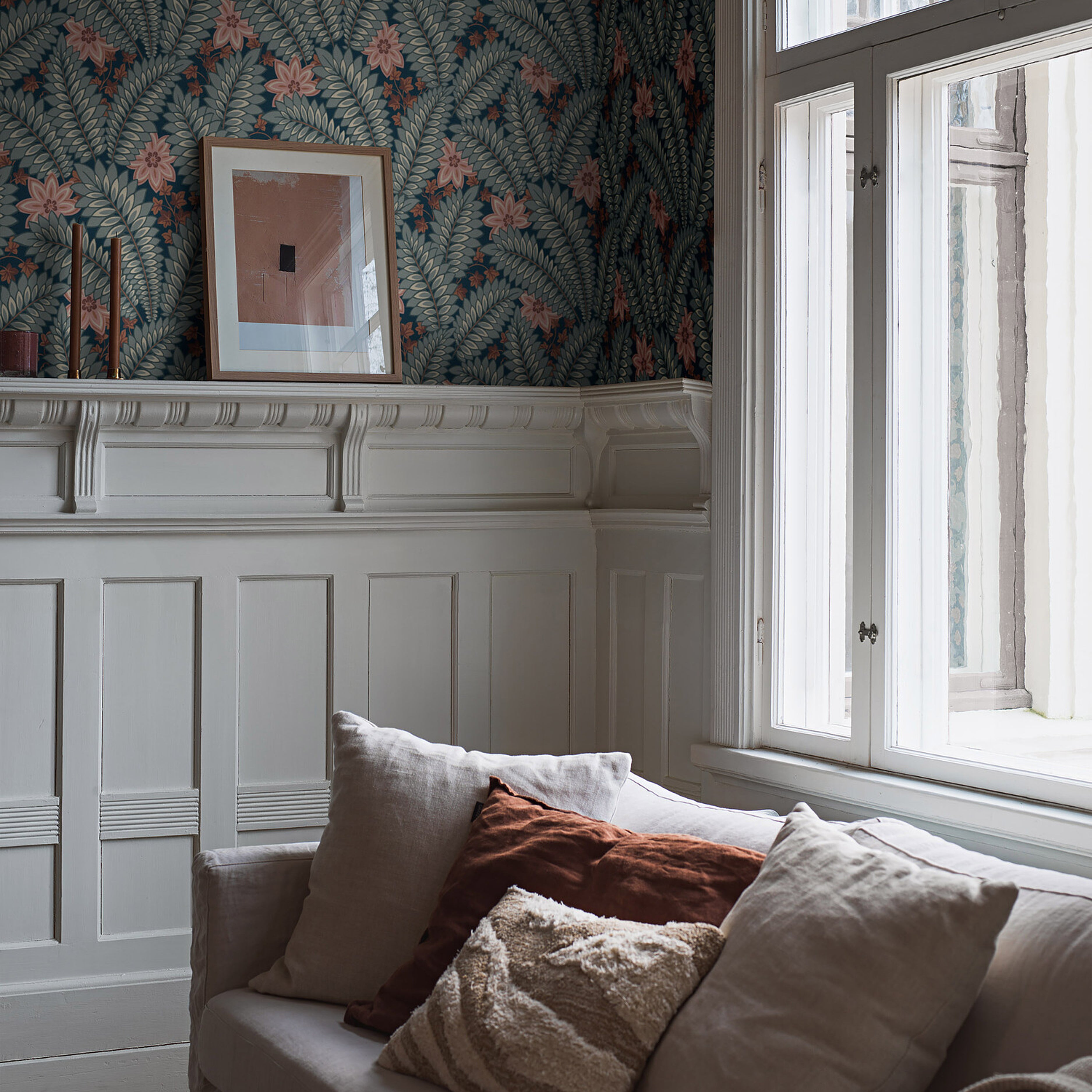 Schumacher Hidden Ivy Blue Wallpaper Sample 2251