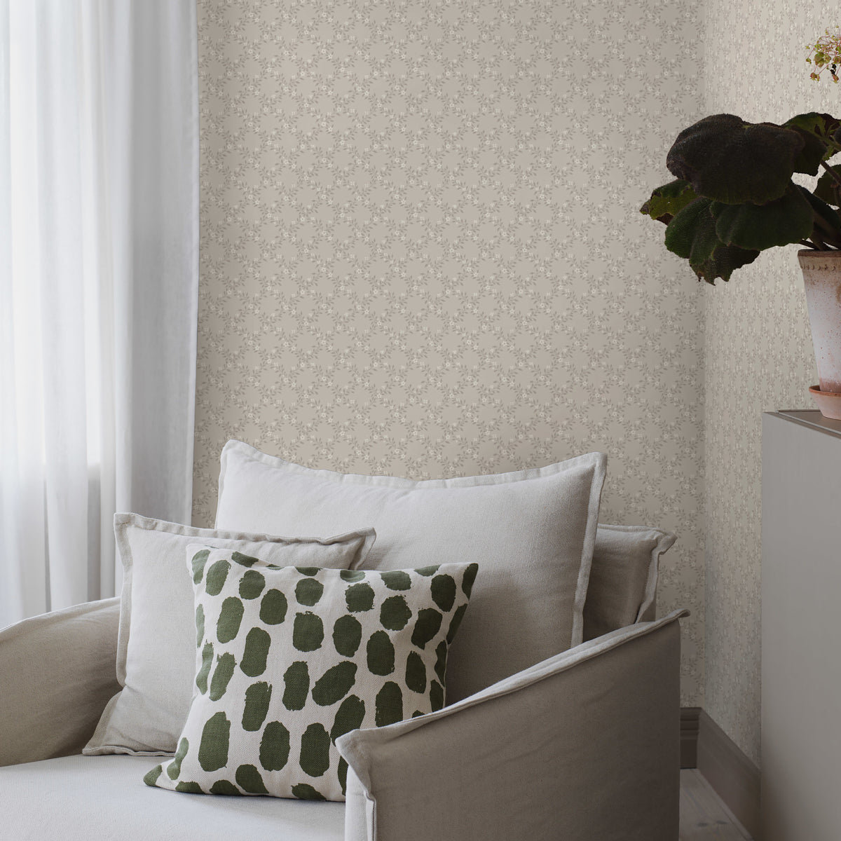 Schumacher SommarsloJa Grisaille Wallpaper Sample 3270