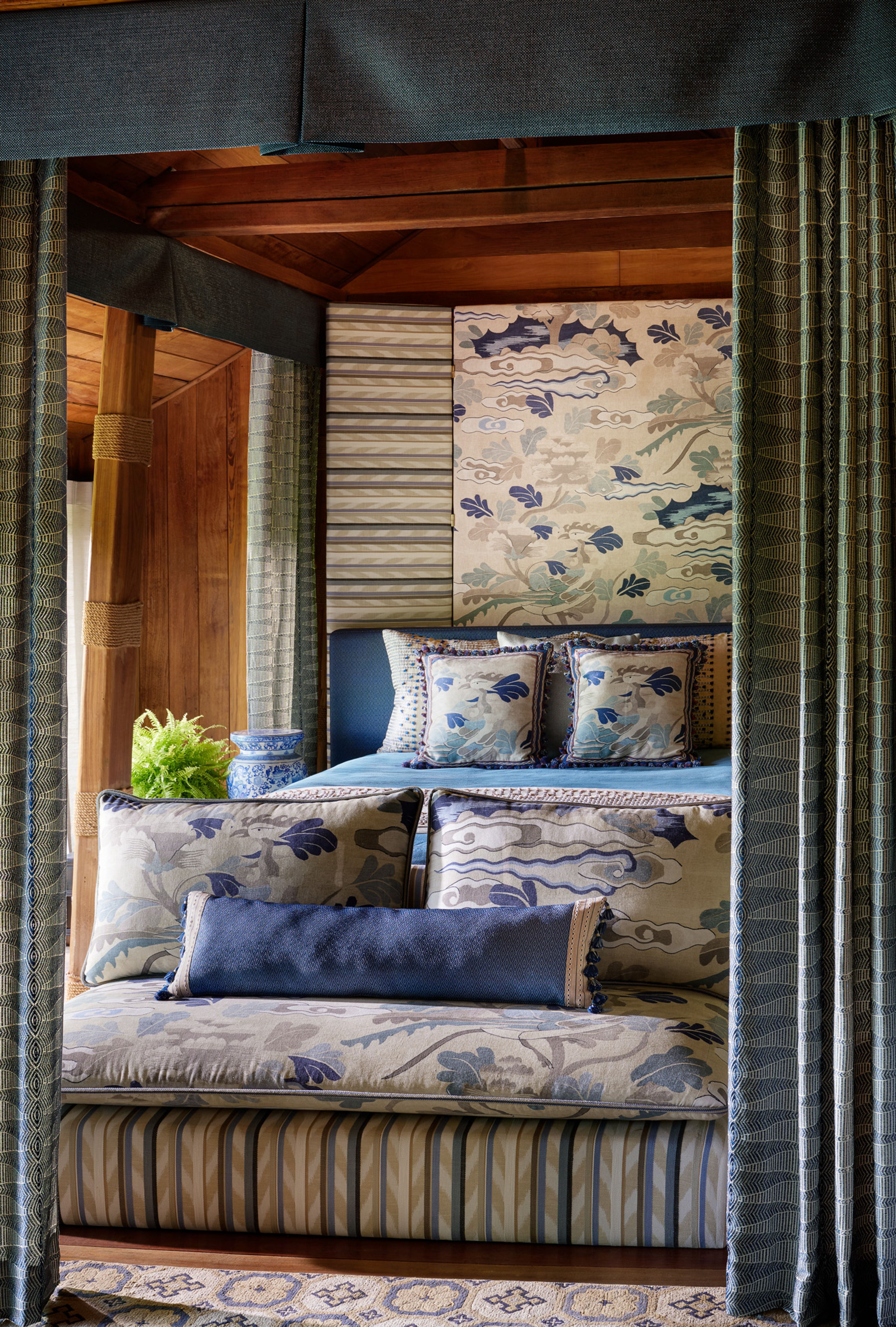 Jim Thompson Lisu Embroidery Indigo Fabric JT013927002