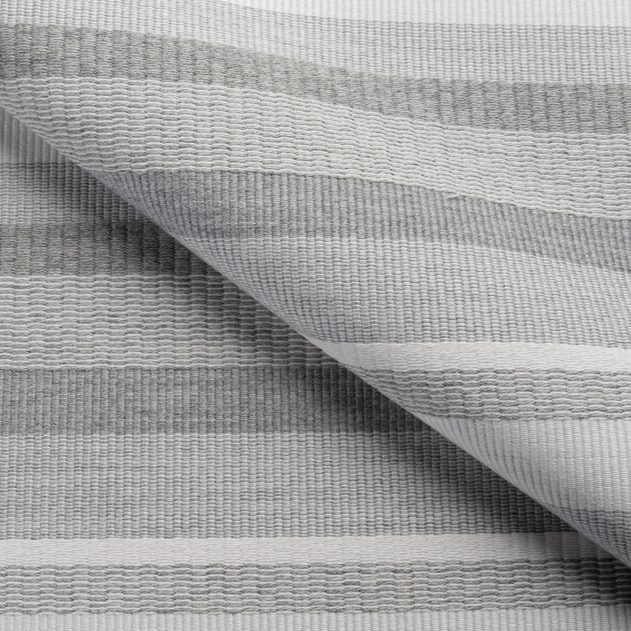 Link Outdoor Havana Sterling Fabric 426-06