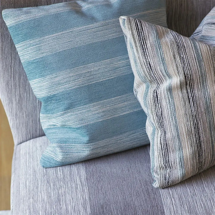 Designers Guild Odhni Lapis Wallpaper Sample P627-01