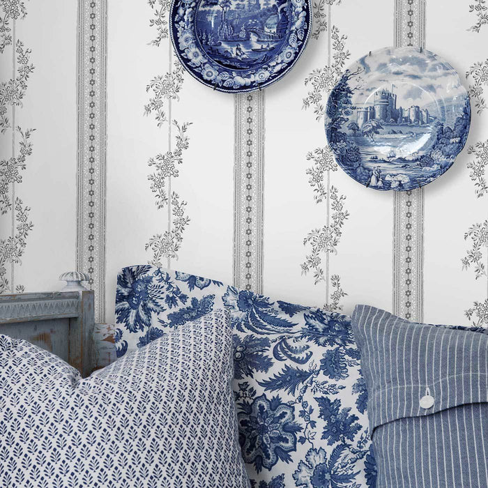 Schumacher Drottningholm Grey Wallpaper Sample 4508