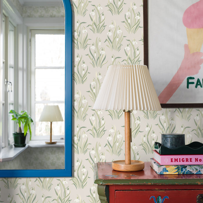 Schumacher SnoDroppe Leaf Wallpaper Sample 4835