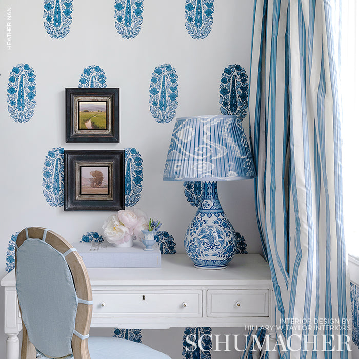 Schumacher Askandra Flower Delft Wallpaper Sample 5005311
