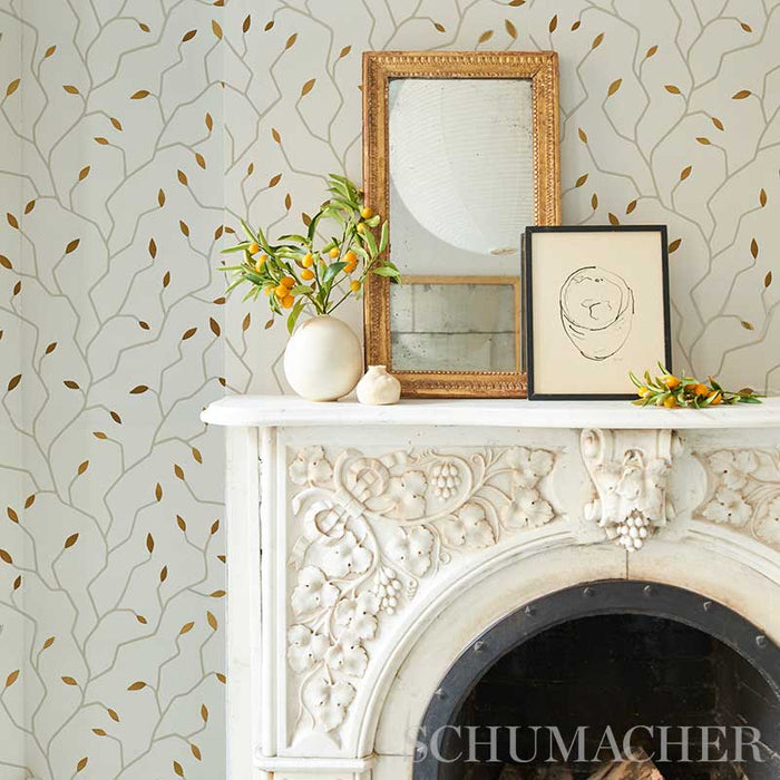 Schumacher Cymbeline Ivory & Gold Wallpaper Sample 5011380