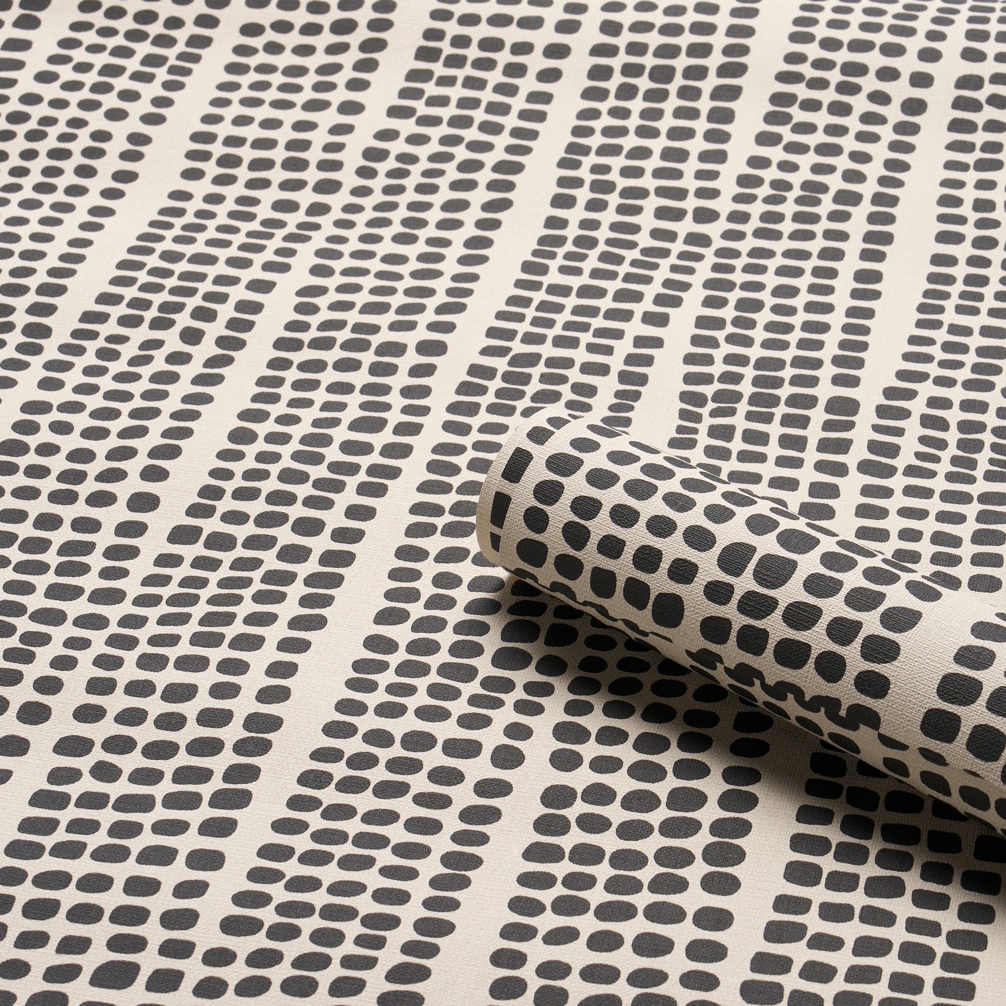 Schumacher Noland Vinyl Carbon Wallpaper 5016110