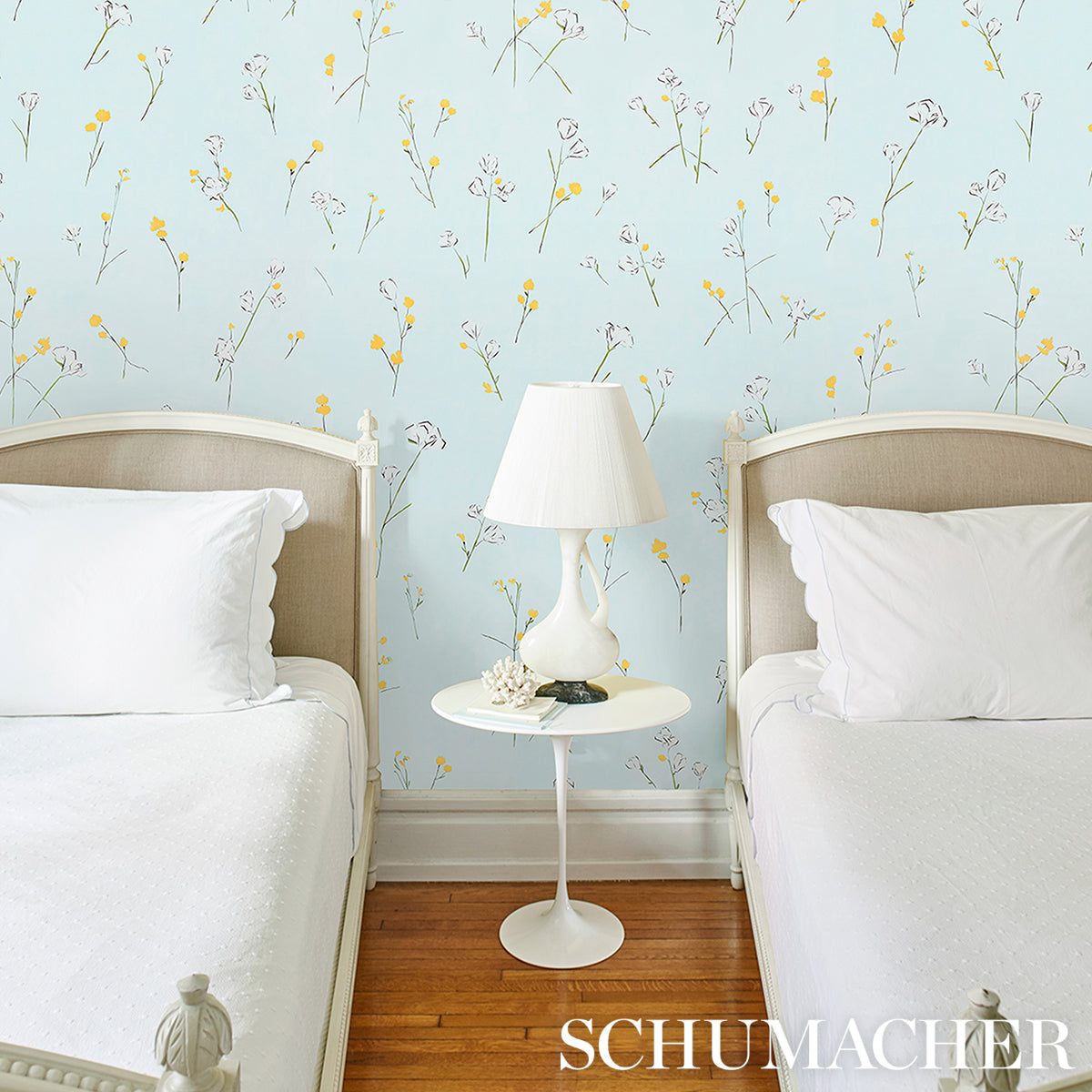 Schumacher Alex's Floral Mist Blue Wallpaper 5016401