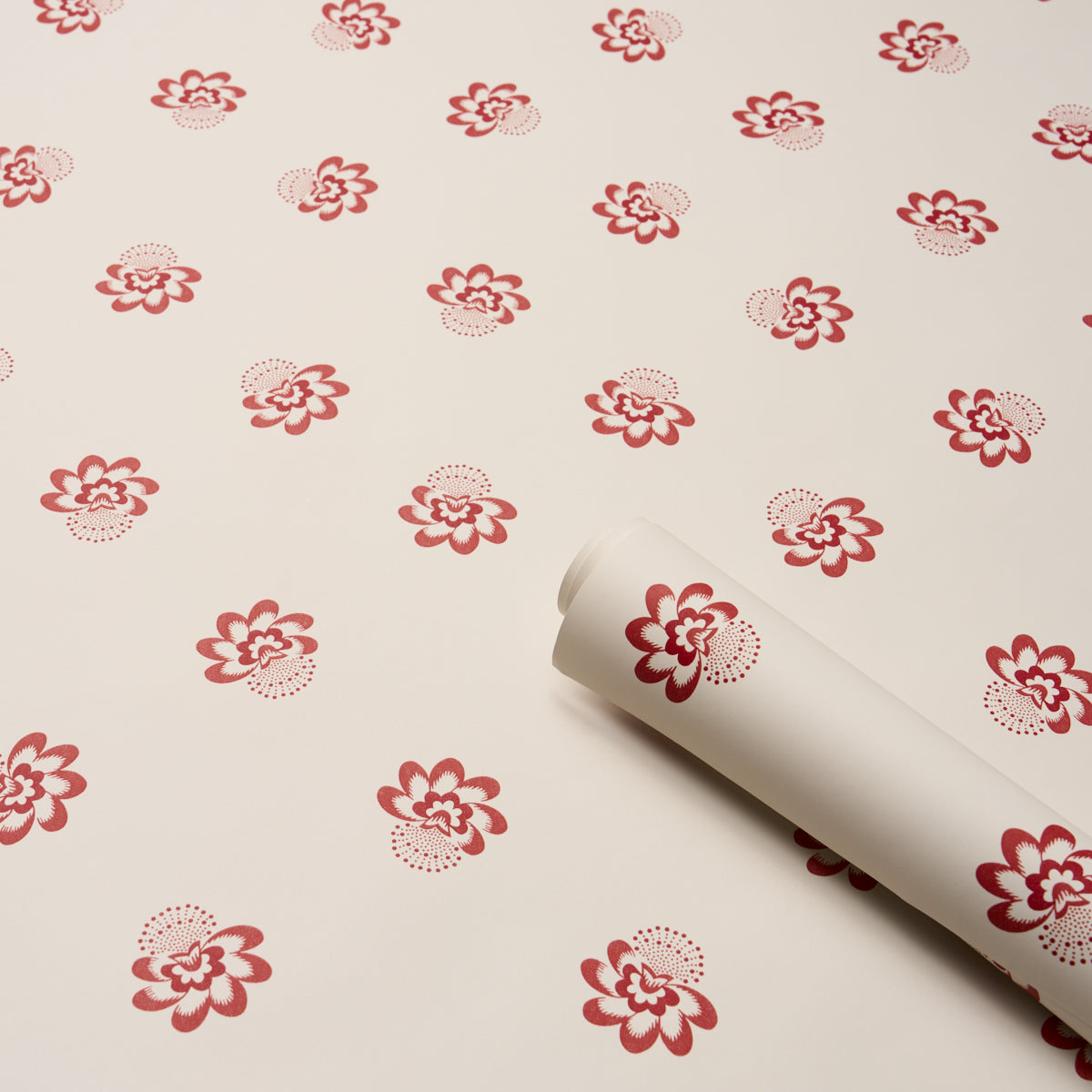 Schumacher Auclair Floral Red Wallpaper Sample 5016480