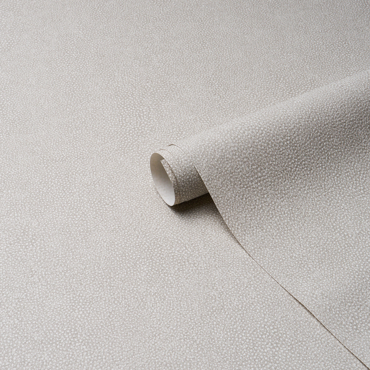 Schumacher Dunbar Shagreen Vinyl Haze Wallpaper Schumacher 5017261