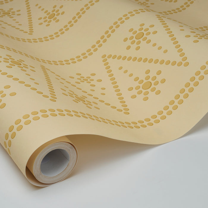 Schumacher X Backdrop The Pearlies Soft Gold Wallpaper Sample 5018371