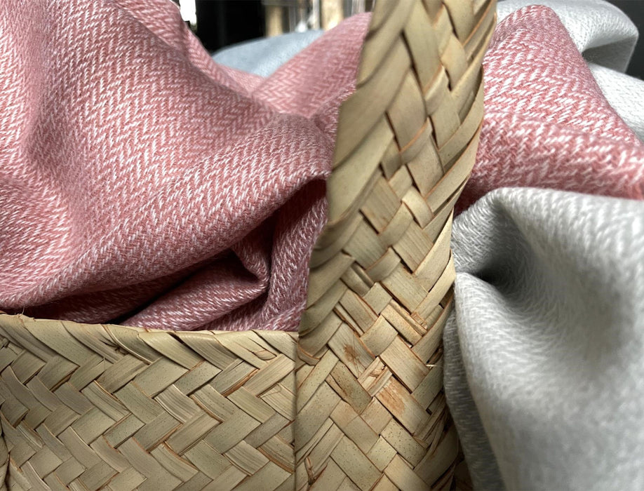 Fox Linton Fairford Sea Spray Fabric FL010064007