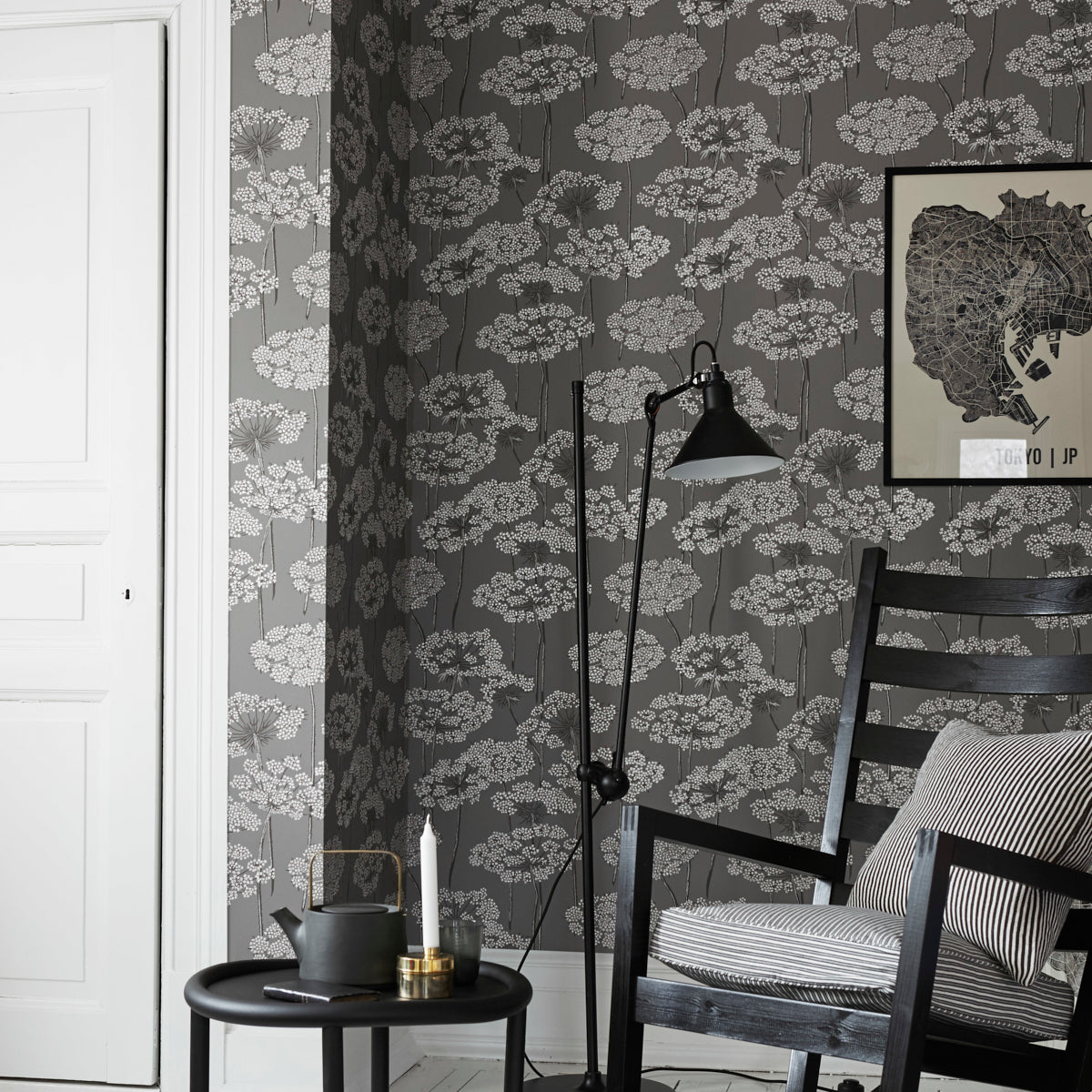 Schumacher Ingrid Grey Wallpaper Sample 5477
