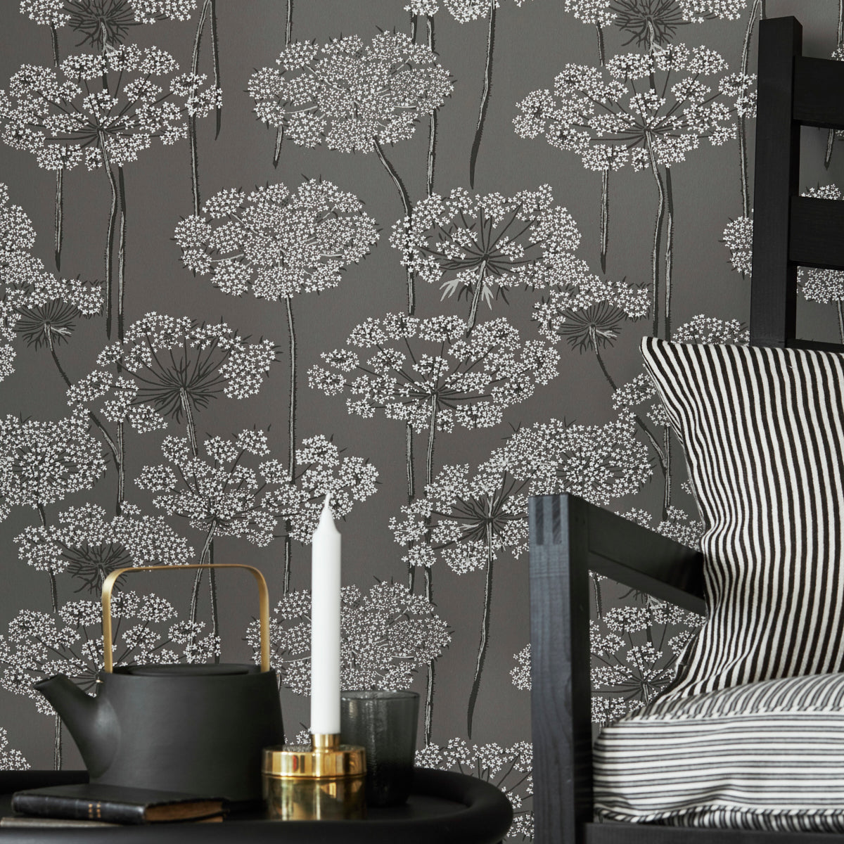 Schumacher Ingrid Grey Wallpaper Sample 5477