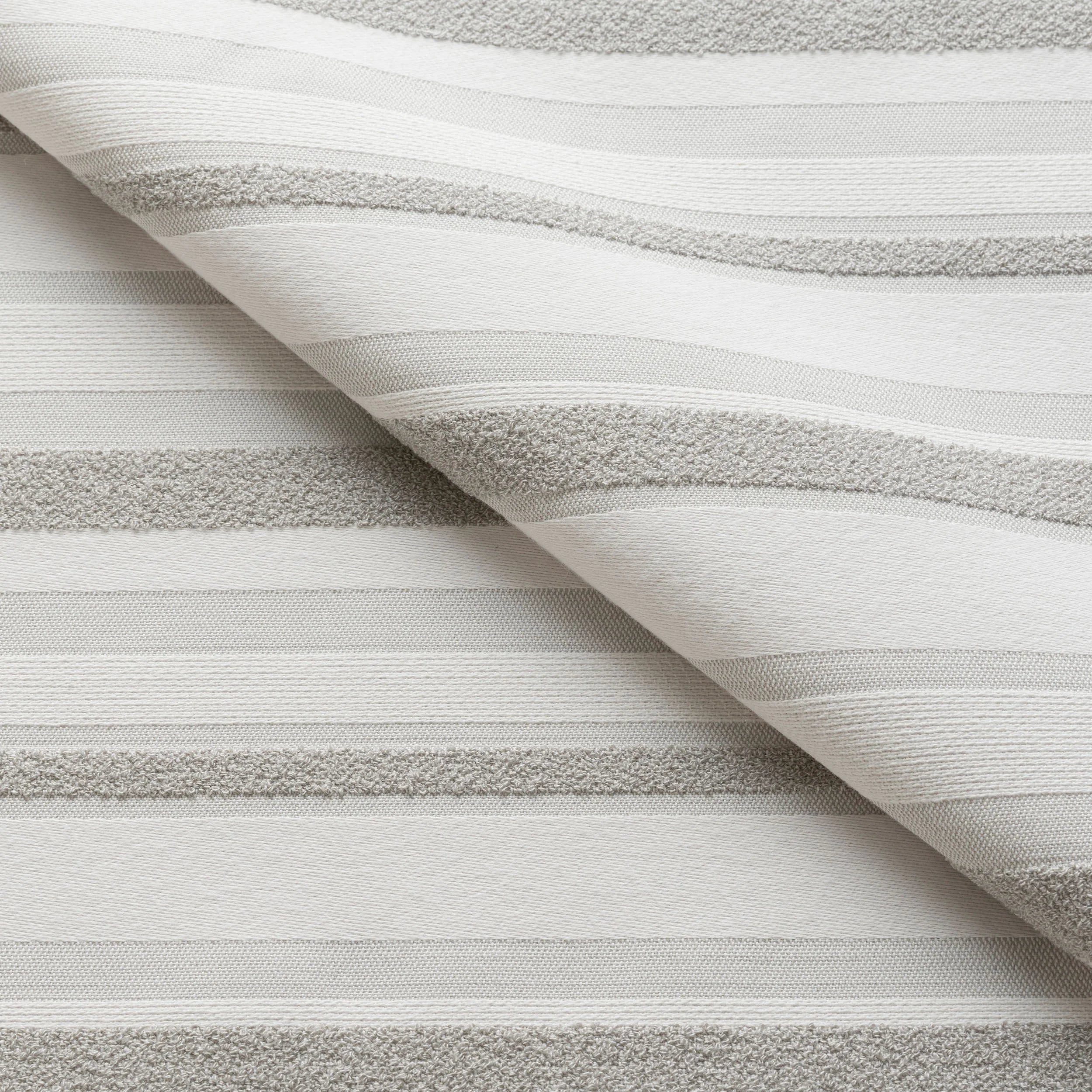 Link Outdoor Regatta Dove Fabric 575-03