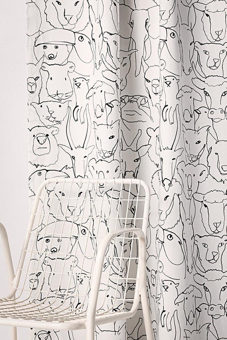 Pierre Frey La Photo De Classe Noir Wallpaper Sample FP820001